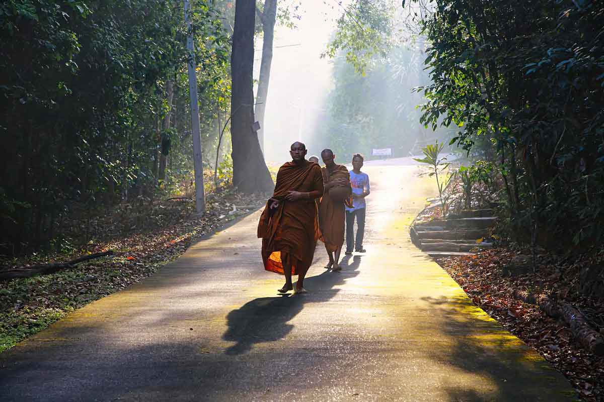 เกี่ยวกับ